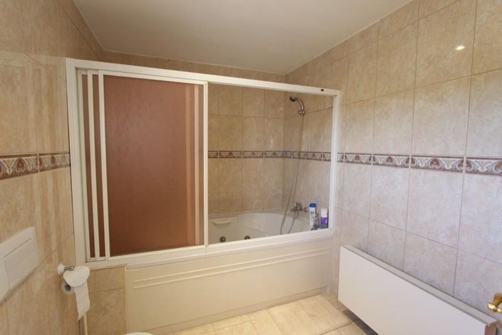 Image No.27-6 Bed Villa for sale