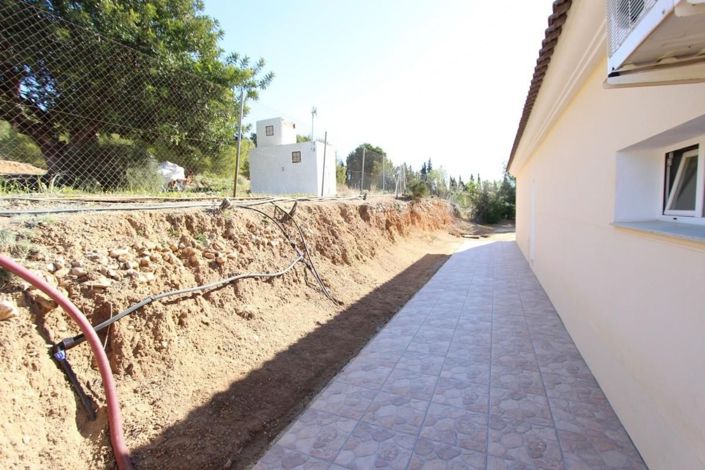 Image No.36-6 Bed Villa for sale