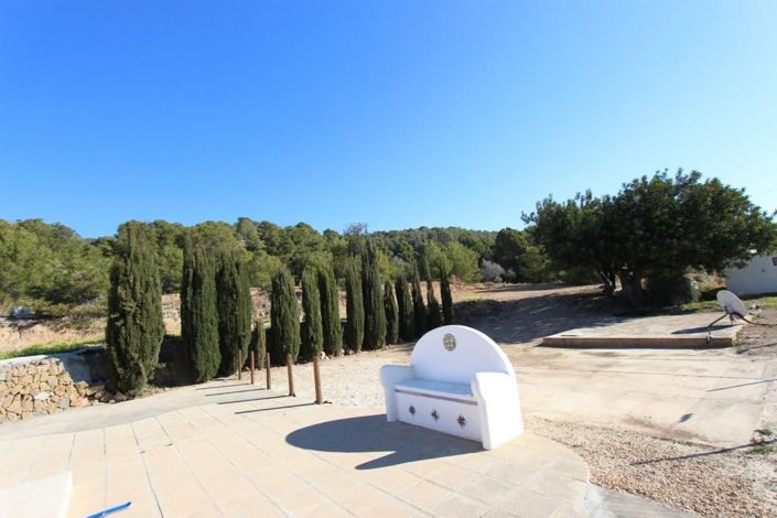 Image No.38-6 Bed Villa for sale