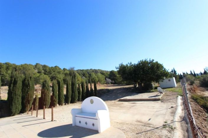 Image No.39-6 Bed Villa for sale