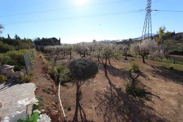 Image No.5-6 Bed Villa for sale