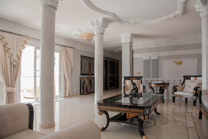 Image No.29-10 Bed Villa for sale