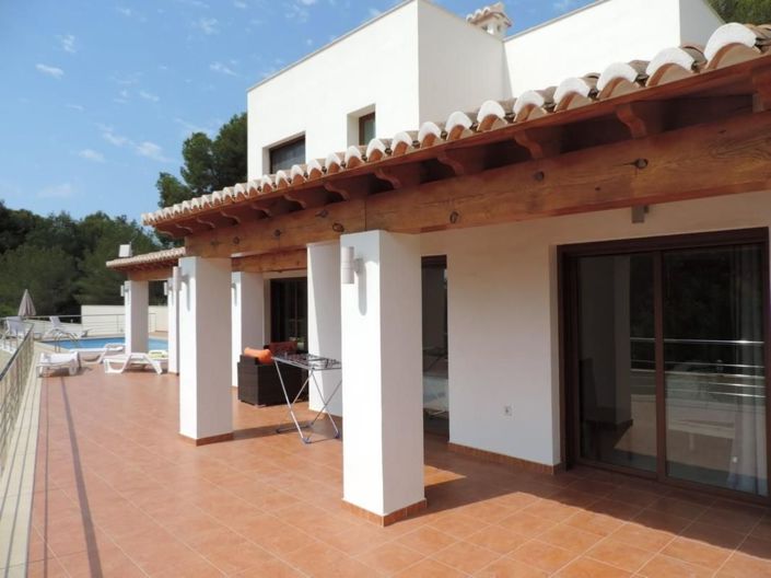 Image No.3-3 Bed Villa for sale