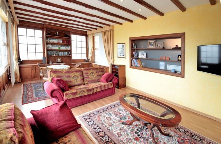 Image No.19-6 Bed Villa for sale