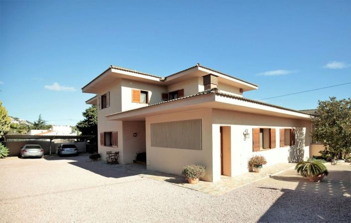Image No.3-6 Bed Villa for sale