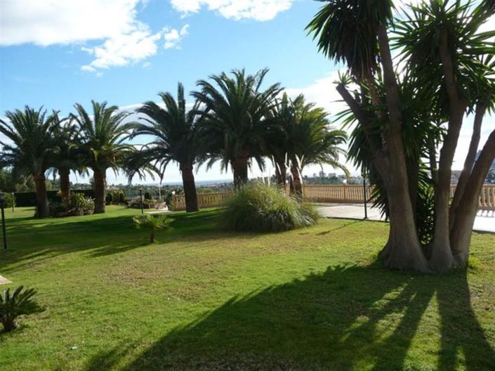 Image No.23-5 Bed Villa for sale