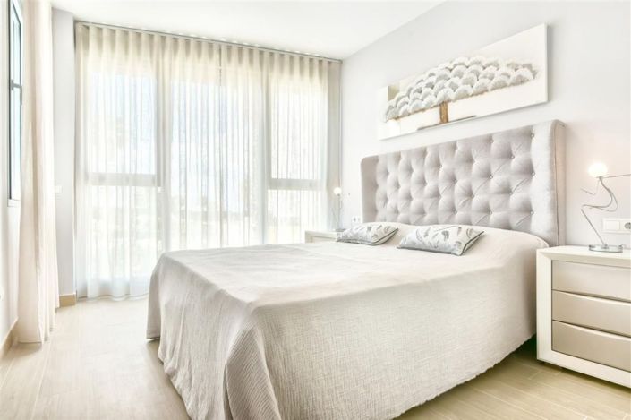 Image No.21-3 Bed Apartment for sale