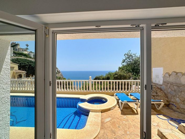 Image No.28-2 Bed Villa for sale