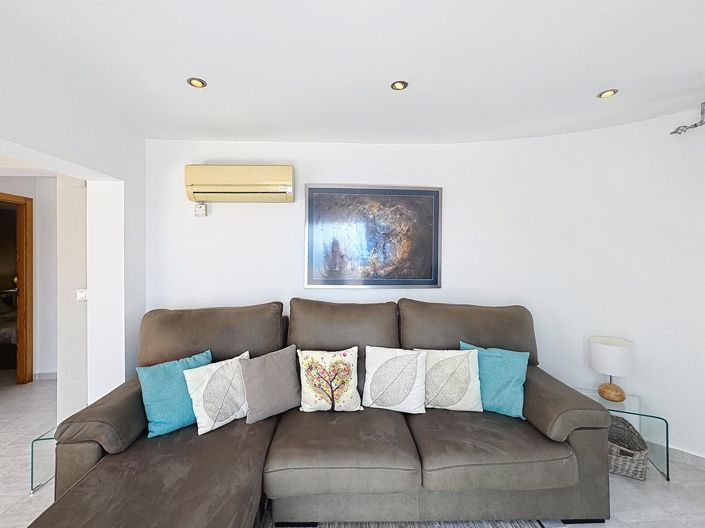 Image No.31-2 Bed Villa for sale