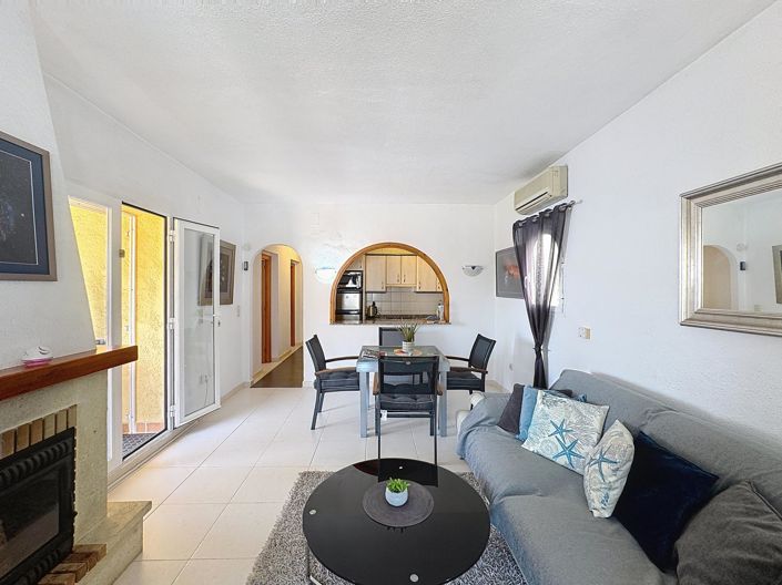 Image No.4-2 Bed Villa for sale