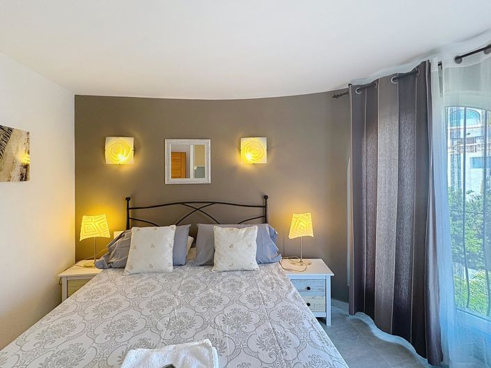 Image No.41-2 Bed Villa for sale