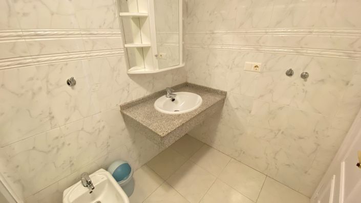 Image No.15-2 Bed Apartment for sale