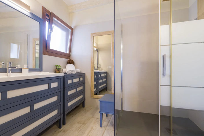 Image No.28-10 Bed Finca for sale