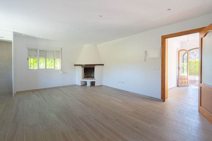 Image No.6-4 Bed Villa for sale