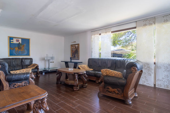 Image No.18-6 Bed Villa for sale