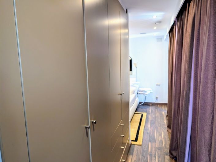 Image No.28-Villa for sale