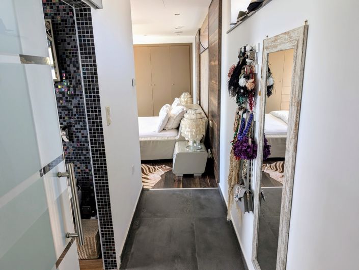 Image No.36-Villa for sale