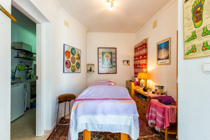 Image No.32-4 Bed Villa for sale