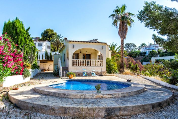 Image No.1-2 Bed Villa for sale