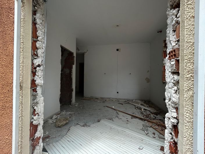 Image No.8-4 Bed Villa for sale