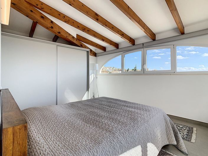 Image No.38-5 Bed Villa for sale