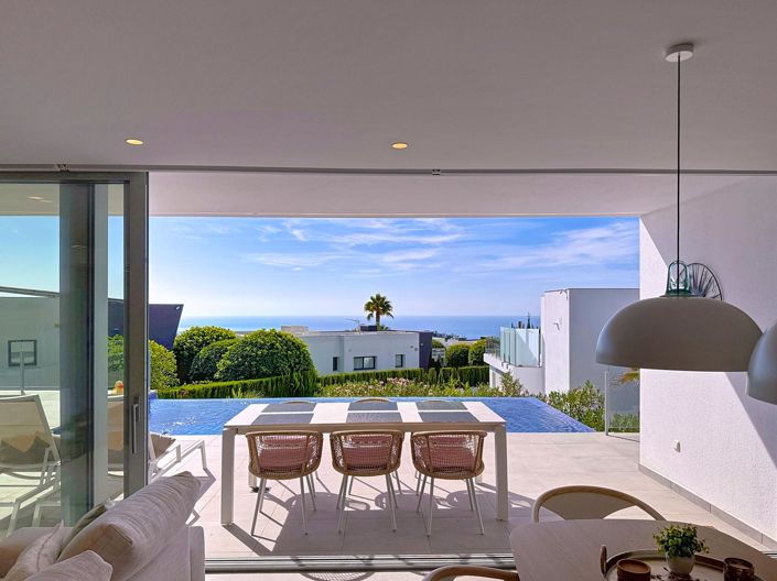 Image No.10-3 Bed Villa for sale