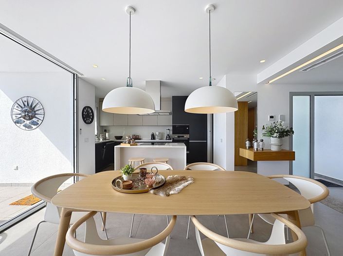 Image No.19-3 Bed Villa for sale