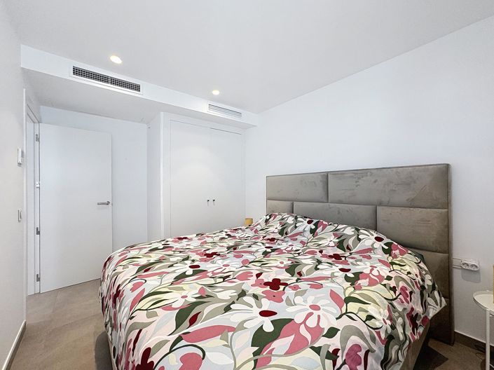 Image No.29-3 Bed Villa for sale