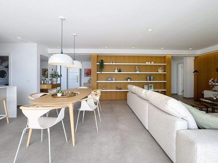 Image No.47-3 Bed Villa for sale