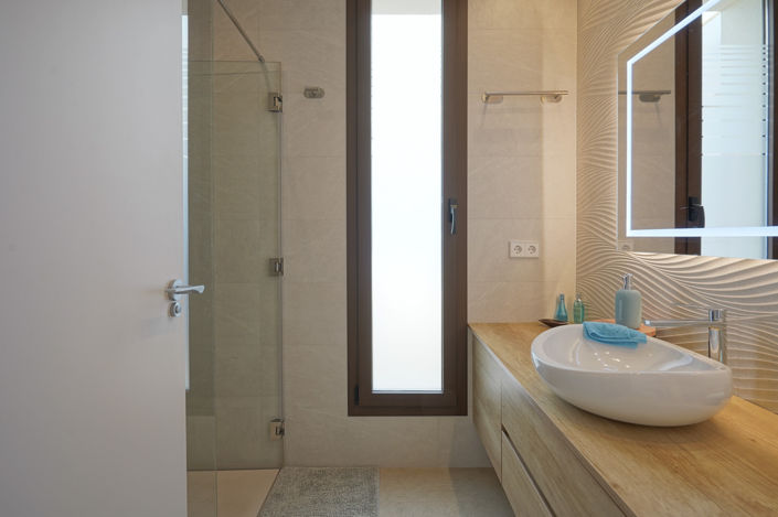 Image No.18-3 Bed Villa for sale