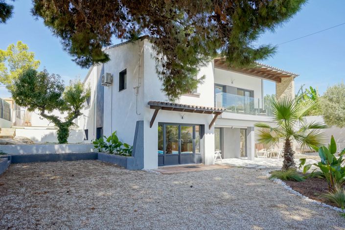 Image No.48-5 Bed Villa for sale