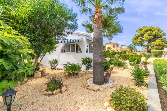 Image No.8-4 Bed Villa for sale