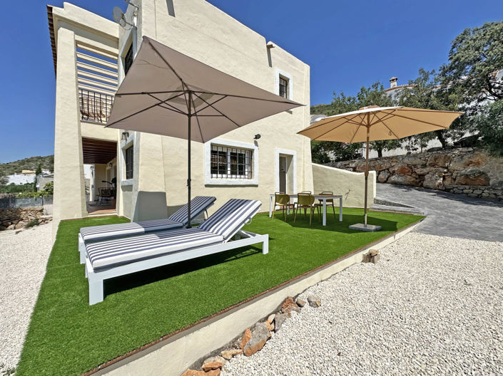 Image No.24-3 Bed Villa for sale