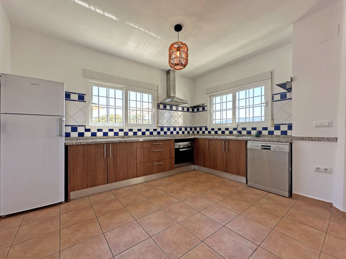 Image No.32-3 Bed Villa for sale