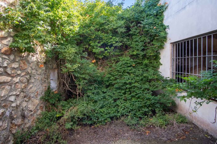 Image No.17-Villa for sale