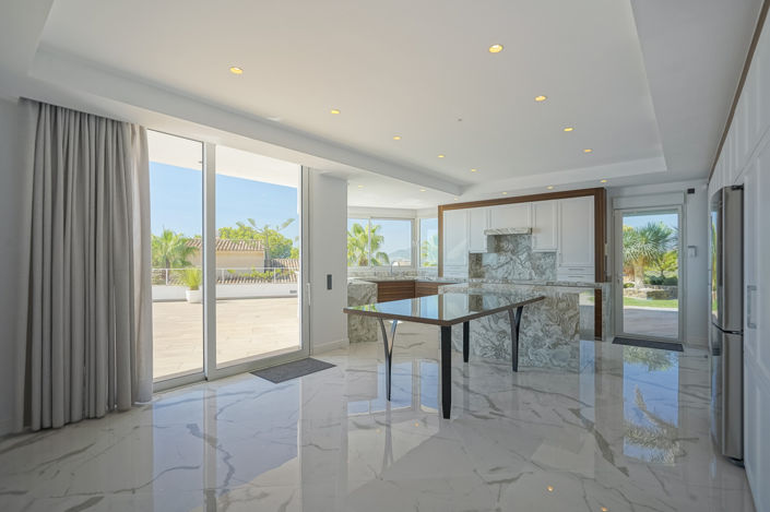 Image No.16-7 Bed Villa for sale