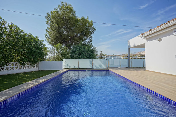 Image No.4-3 Bed Villa for sale