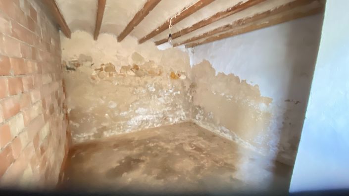 Image No.21-4 Bed Townhouse for sale