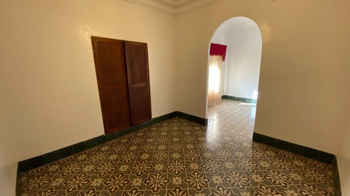 Image No.32-4 Bed Townhouse for sale