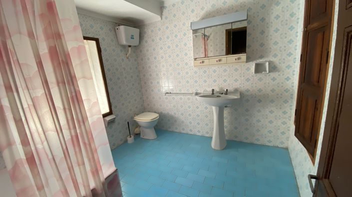 Image No.35-4 Bed Townhouse for sale