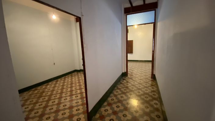 Image No.37-4 Bed Townhouse for sale