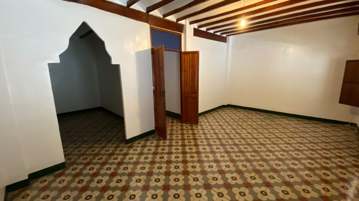 Image No.41-4 Bed Townhouse for sale