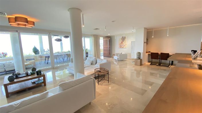 Image No.28-6 Bed Apartment for sale