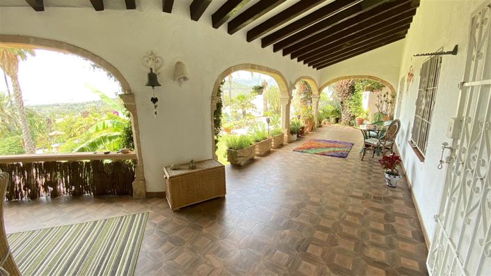 Image No.34-18 Bed Villa for sale