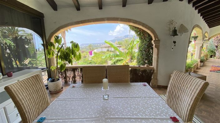 Image No.35-18 Bed Villa for sale