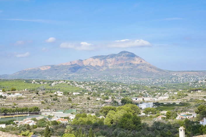 Image No.32-Townhouse for sale