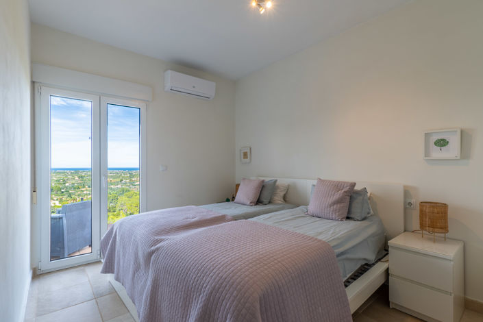 Image No.28-3 Bed Villa for sale