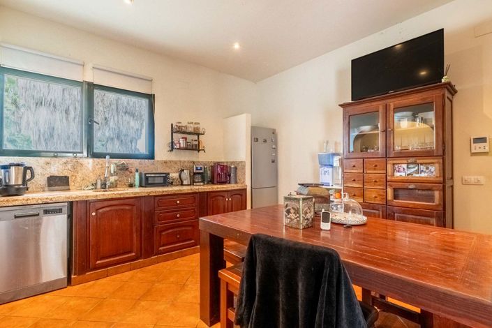 Image No.16-5 Bed Villa for sale