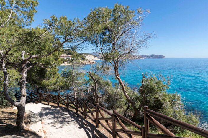 Image No.8-4 Bed Villa for sale