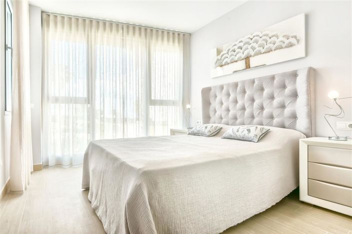 Image No.21-3 Bed Apartment for sale